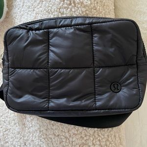 Quilted grid belt bag. NWT. Black.